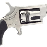 North American Arms 22LRTW Wasp  22 LR 5rd rd 1.13" Stainless Vent Rib Steel Barrel, Matte Stainless Steel Frame, Stainless Cylinder, Exclusive Black Pebbled Rubber Grips