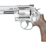 S&W 686 PLUS 357MAG 4.13" ENGRVD 7RD